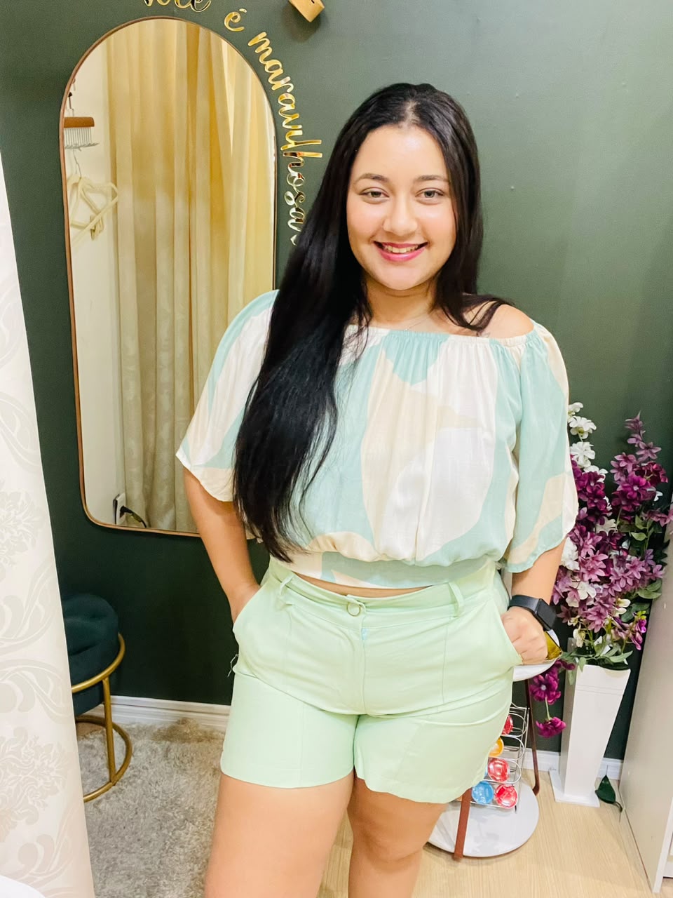 Short Lírio